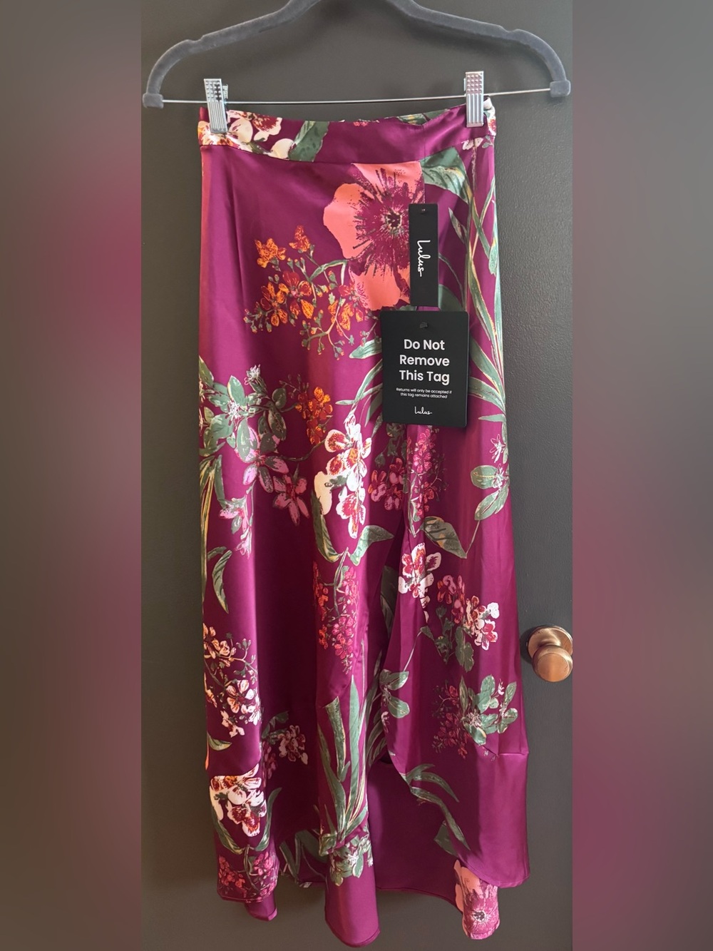 Lulu's Superbly Stunning Fuchsia Floral Print Satin Maxi Skirt NWT Size XXS
